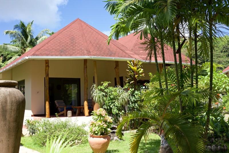 Les Lauriers Eco Hotel & Restaurant