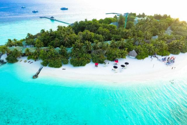 Eriyadu Island Resort