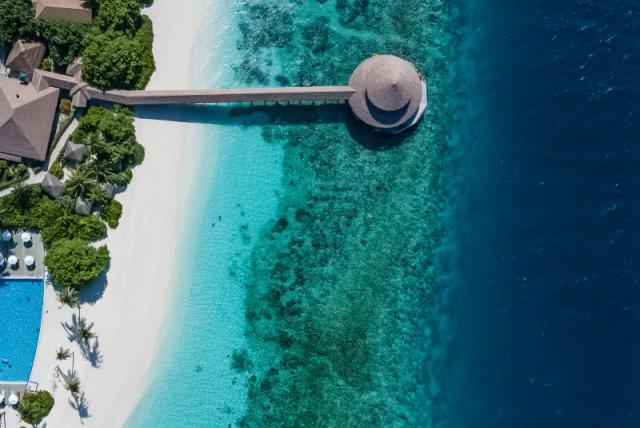 Reethi Faru Resort