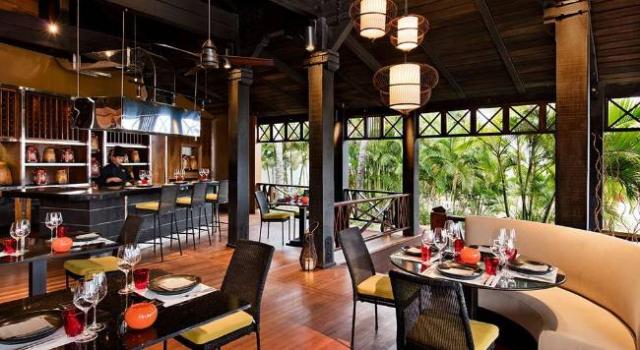 Heritage Le Telfair Golf & Spa Resort