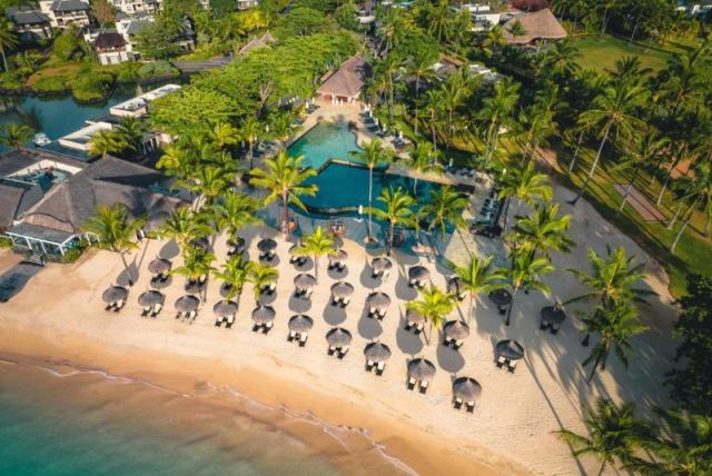 Anahita Resort