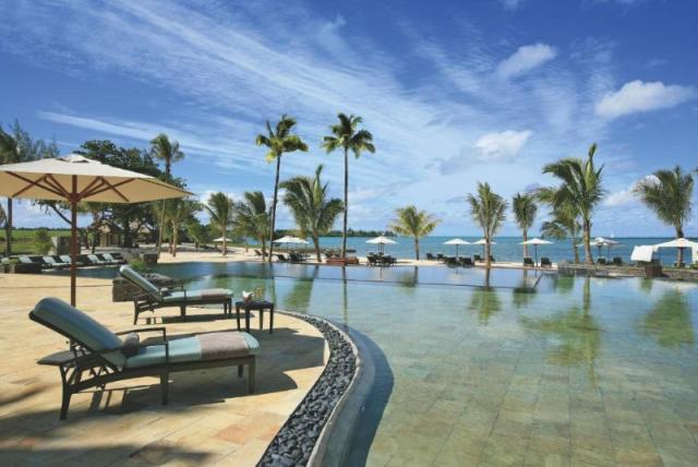Anahita Resort