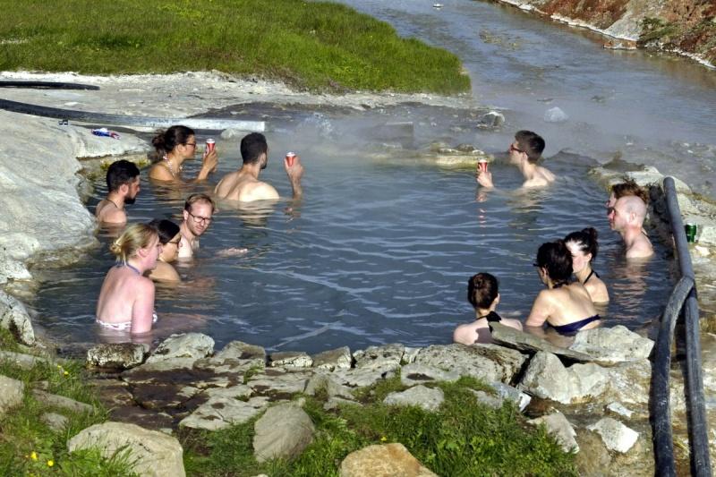 Relaxace v přírodním tzv. horkém hrnci