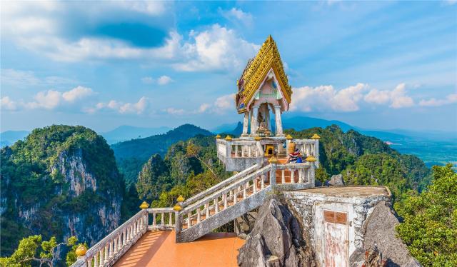 shutterstock_1114284335_What_Tham_Seua_Tygri_jeskyne