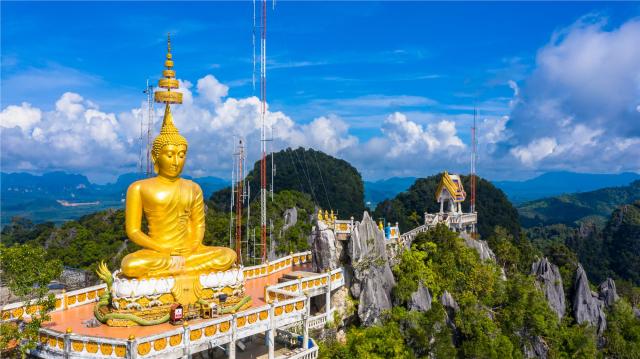 shutterstock_1519459061_What_Tham_Seua_Tygri_jeskyne_2