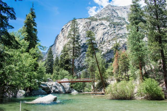 usa_kings canyon_shutterstock_1107149339