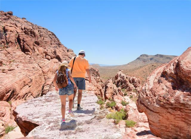usa_red rock canyon_shutterstock_369250529