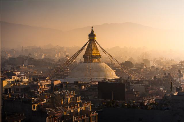 Nepál - Boudhanath - východ slunce