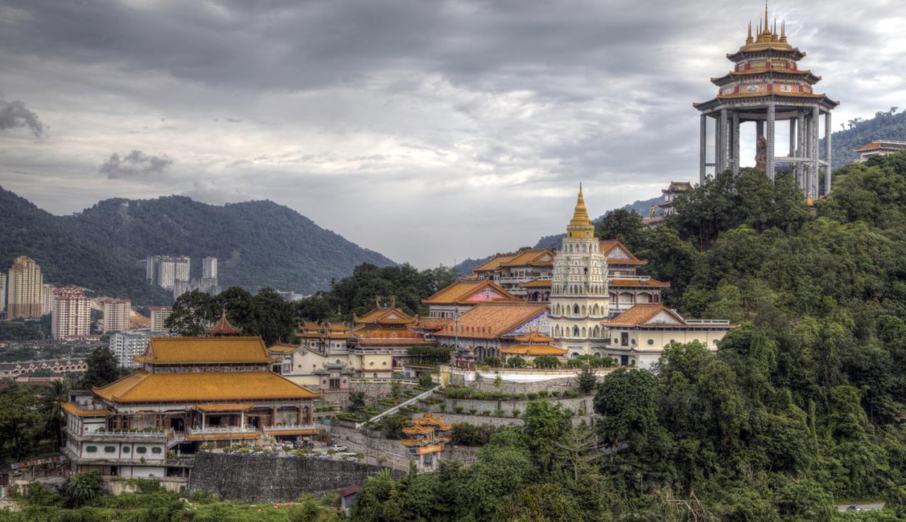 malajsie-penang-kek-lok-si-chramovy-kompleks-2012