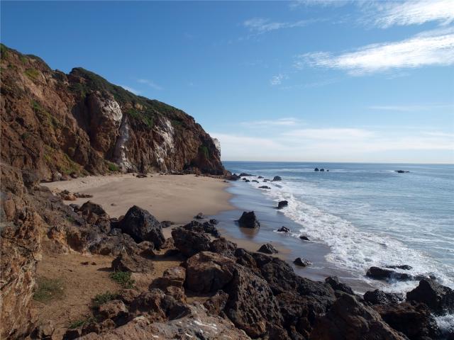 USA - Malibu - pláž Pirate's Cove