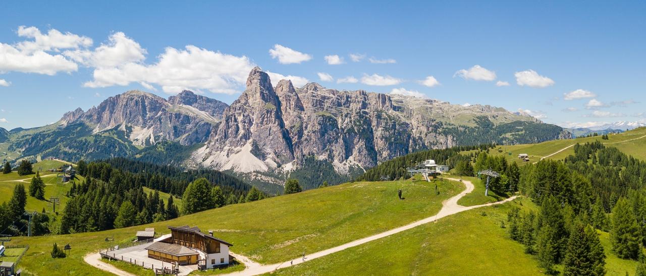 PTA_Alta Badia_View on Gardenaccia massif and the Sassongher pe