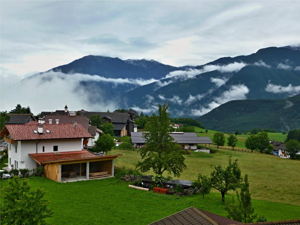Rakousko, Itálie, švýcarsko_Nauders_dreamstime_xl_28621642