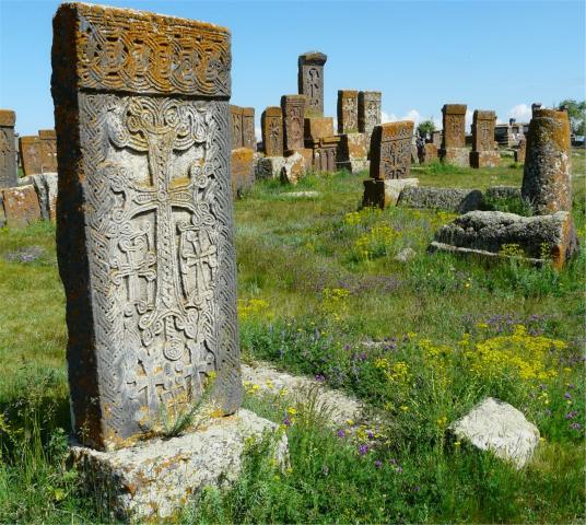 Armenské kříže KHAČKARS.