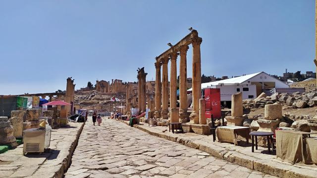 Starobylý JERASH s antickými skvosty