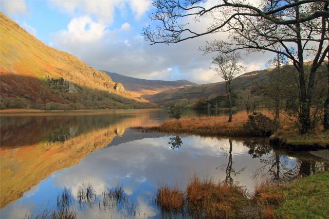 wales-snowdonia-llyn-gwynant-jezero
