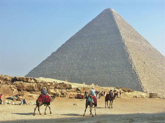Egypt - pyramidy v Gíze