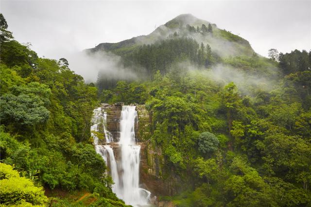 Srí Lanka - vodopády v Nuwara Eliya