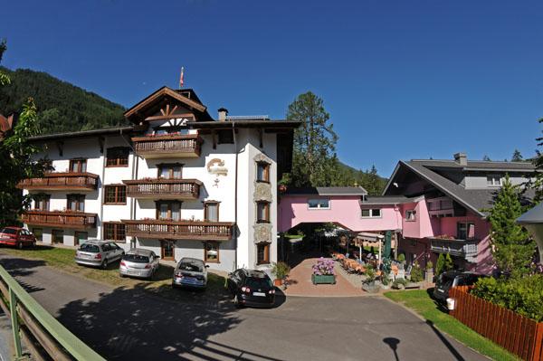 Rakousko_Alpsky_kral_Grossglockner_holungshotel