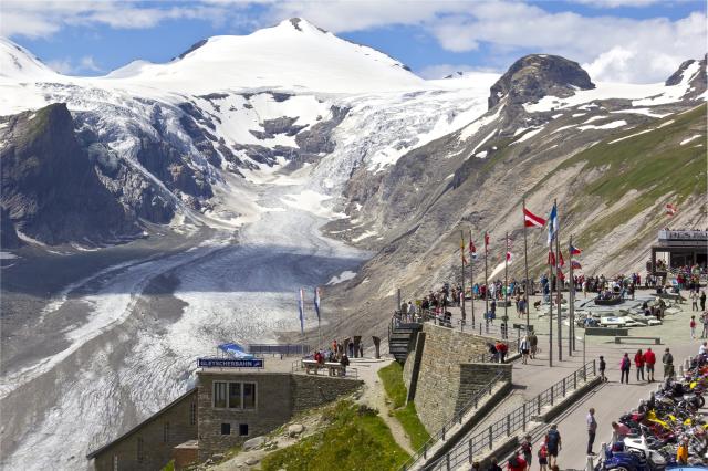 A_PTA_20_01_1_Rakousko_PTA_Grossglockner_dreamstime_xl_56810524