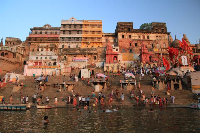 Indie - město Varanasi