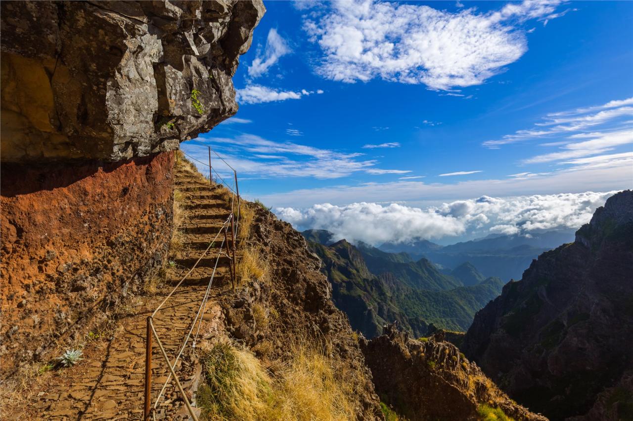 Turistika na Pico Ruivo - ostrov Madeira