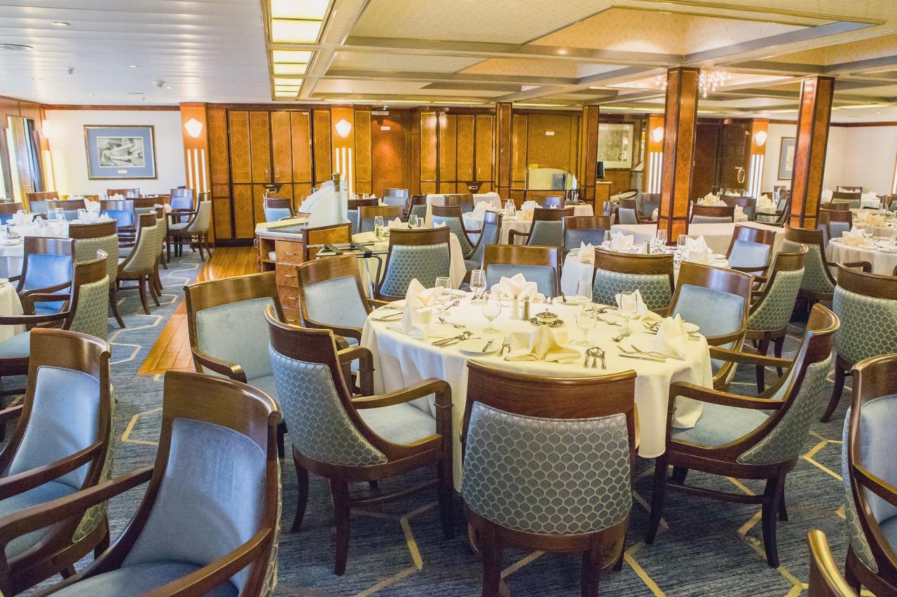 v restauraci je zajištěna bohatá plná penze