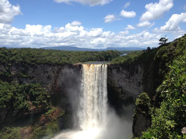belem guyana surinam 00