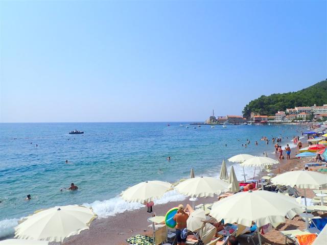 Petrovac - pláž