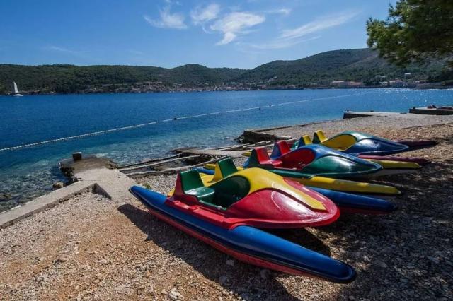 Hotel ISSA, Chorvatsko - Ostrov Vis - Vis, zobrazení vybavení u