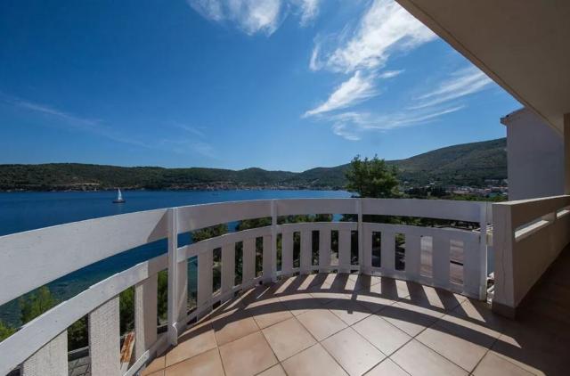 Hotel ISSA, Chorvatsko - Ostrov Vis - Vis, zobrazení vybavení u