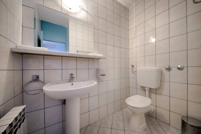 Hotel ISSA, Chorvatsko - Ostrov Vis - Vis, zobrazení vybavení u