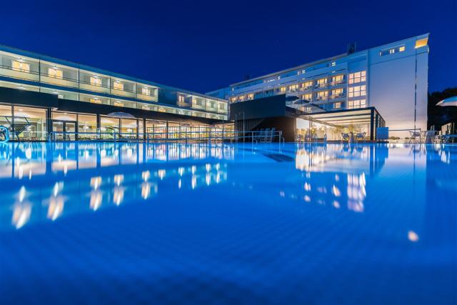 Hotel PINIJA, Petrčane