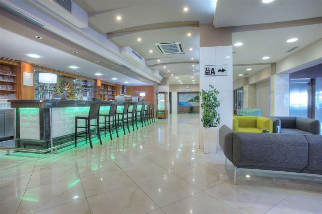 Hotel PINIJA, Petrčane