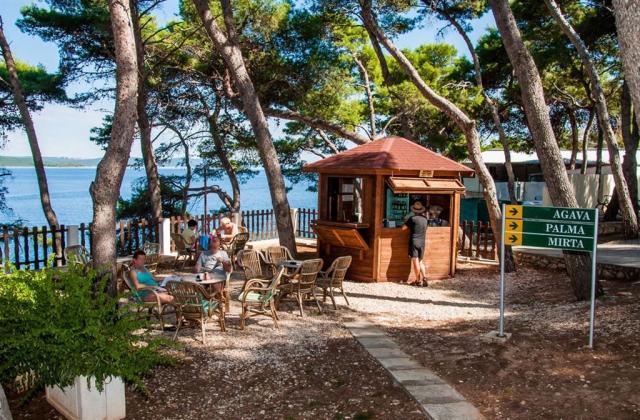 Hotel AGAVA, Chorvatsko - Ostrov Dugi Otok - Božava, zobrazení 