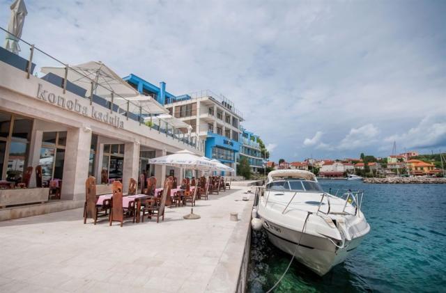 Hotel MIRTA, Božava