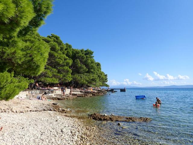 Hotel ALEM, Baško Polje - pláž