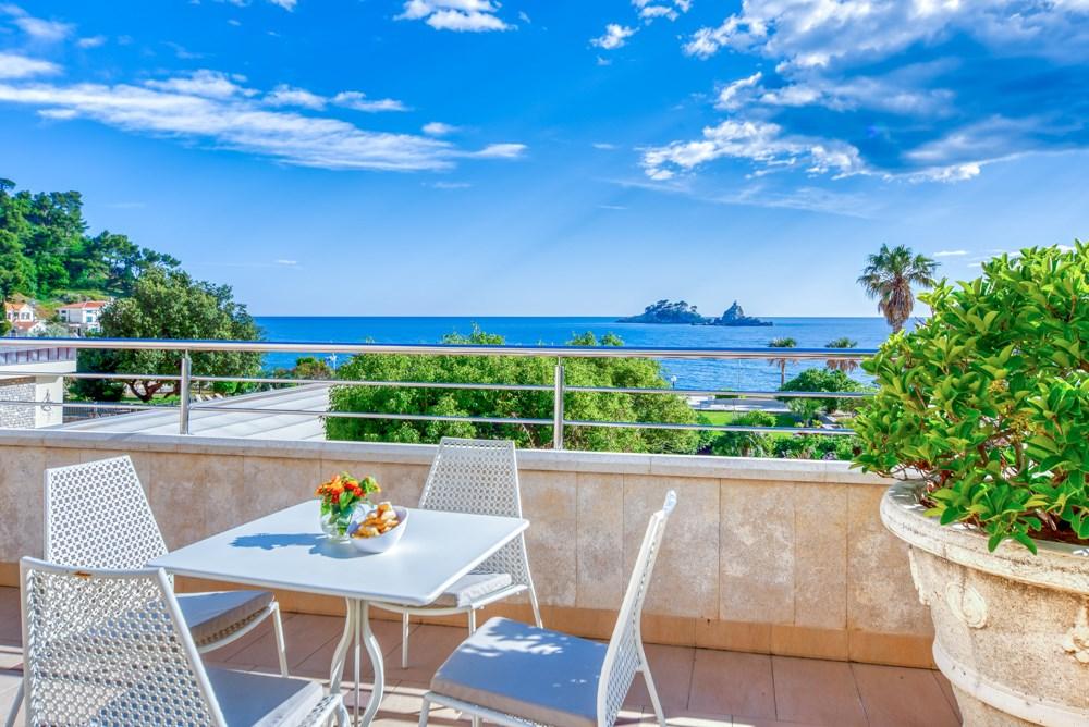 Hotel PALAS, Černá Hora - Budvanská riviéra - Petrovac, zobraze