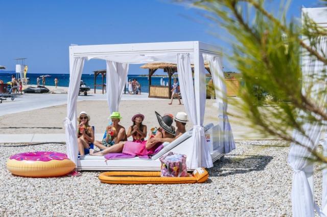 Apartmány ZATON HOLIDAY RESORT 4*, Chorvatsko - Severní Dalmáci