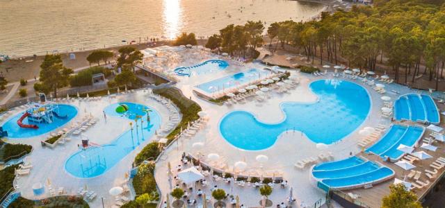 Apartmány ZATON HOLIDAY RESORT 4*, Chorvatsko - Severní Dalmáci