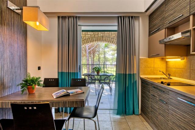 Apartmány ZATON HOLIDAY RESORT 4*, Chorvatsko - Severní Dalmáci