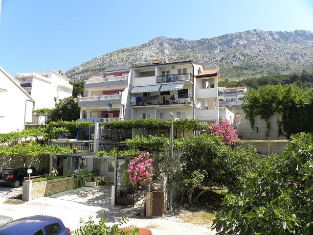 VILA PERKUŠIĆ, Nemira