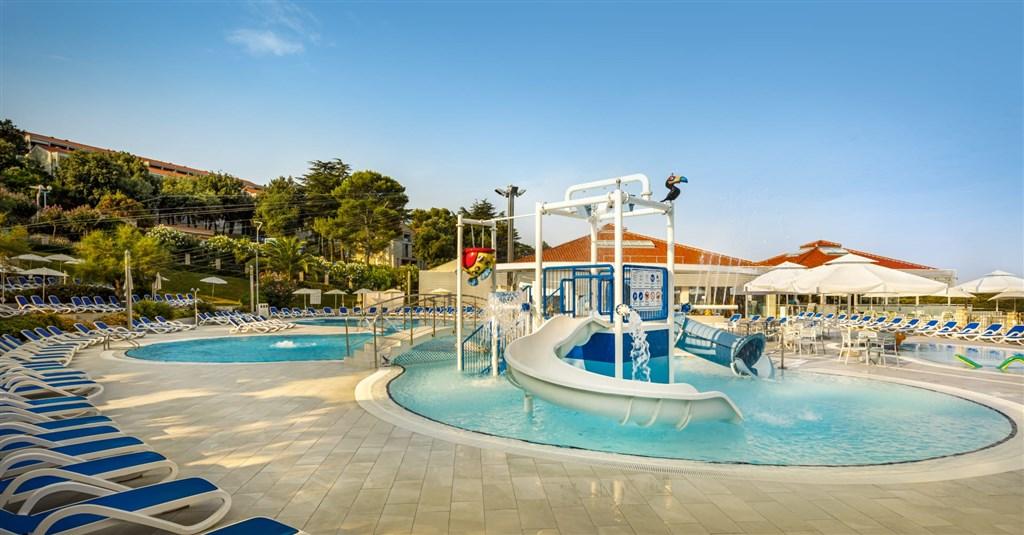 Hotel PINETA