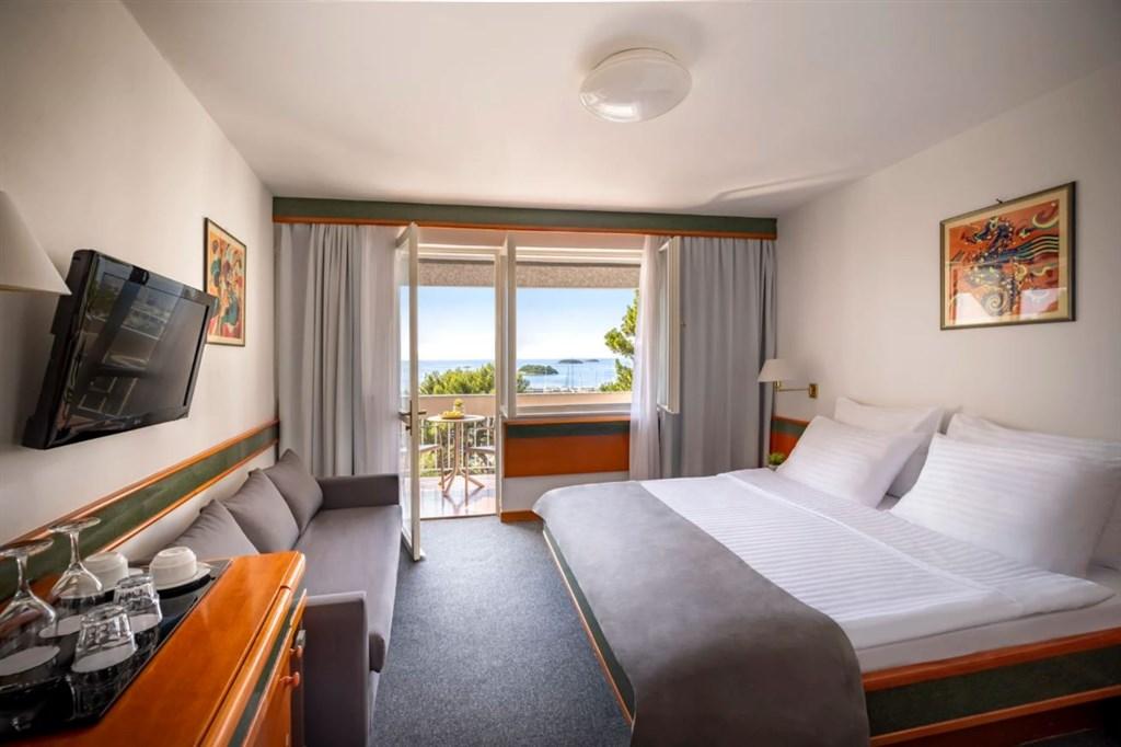 Hotel PINETA