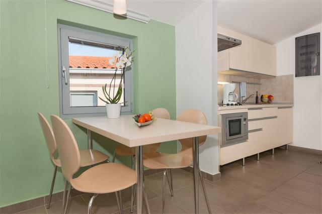 dvoulůžková ložnice a denní místnost - typ APT. 2+2 B