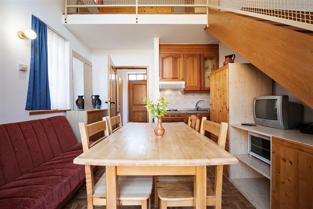 dvoulůžková ložnice a denní místnost - typ APT. 2(+0)
