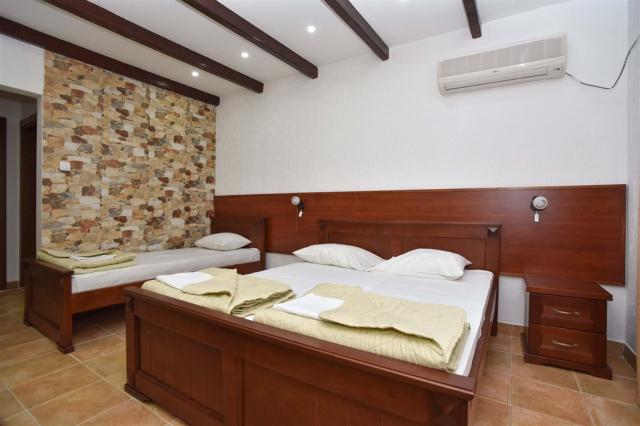 Hotel a depandance GALEB, Černá Hora - Barská riviéra - Čanj, z