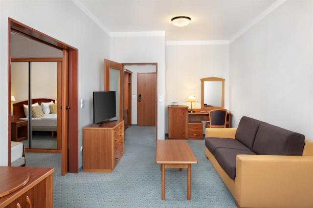 dvoulůžková ložnice a denní místnost - typ Apt. 2(+2)