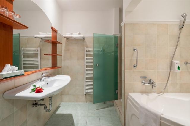 dvoulůžková ložnice a denní místnost - typ Apt. 2(+2)
