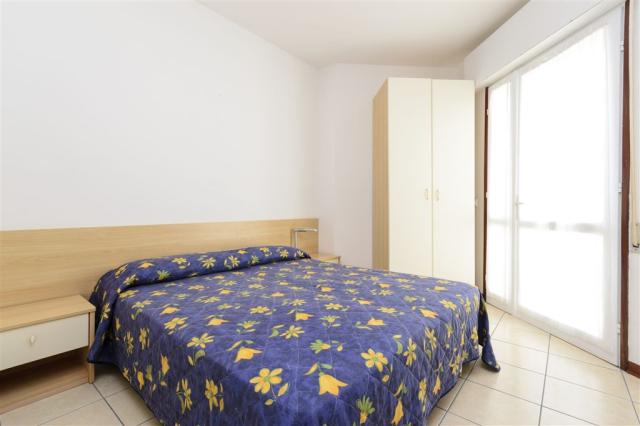 dvoulůžková ložnice a denní místnost - typ APT. 2+2