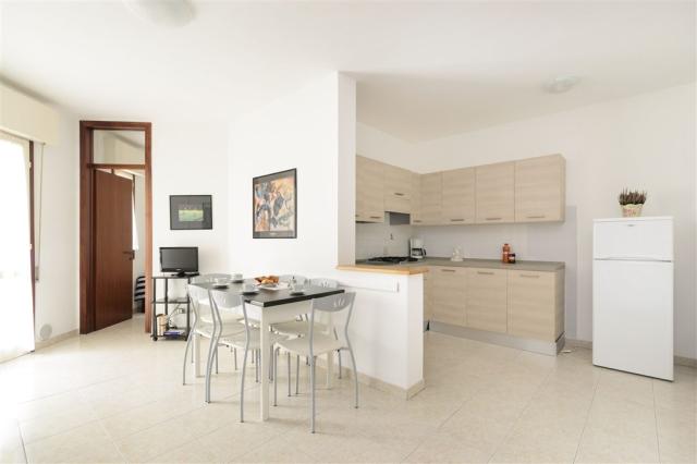 dvě dvoulůžkové ložnice a denní místnost - typ APT. 4+2